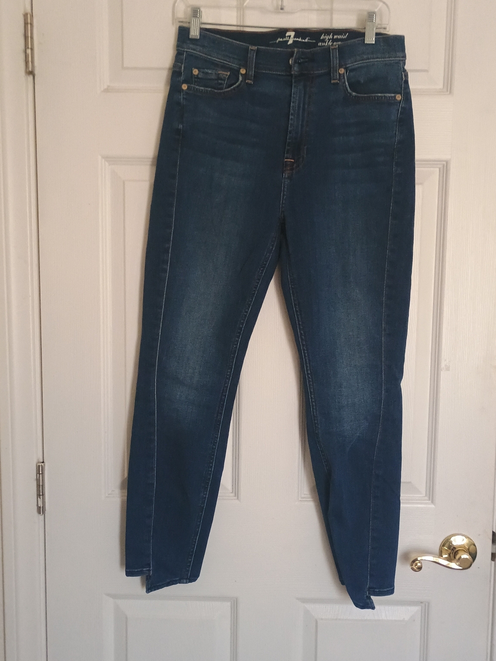 EUC 7 For all Mankind High Waist Ankle Gwenevere Jeans Size 30
